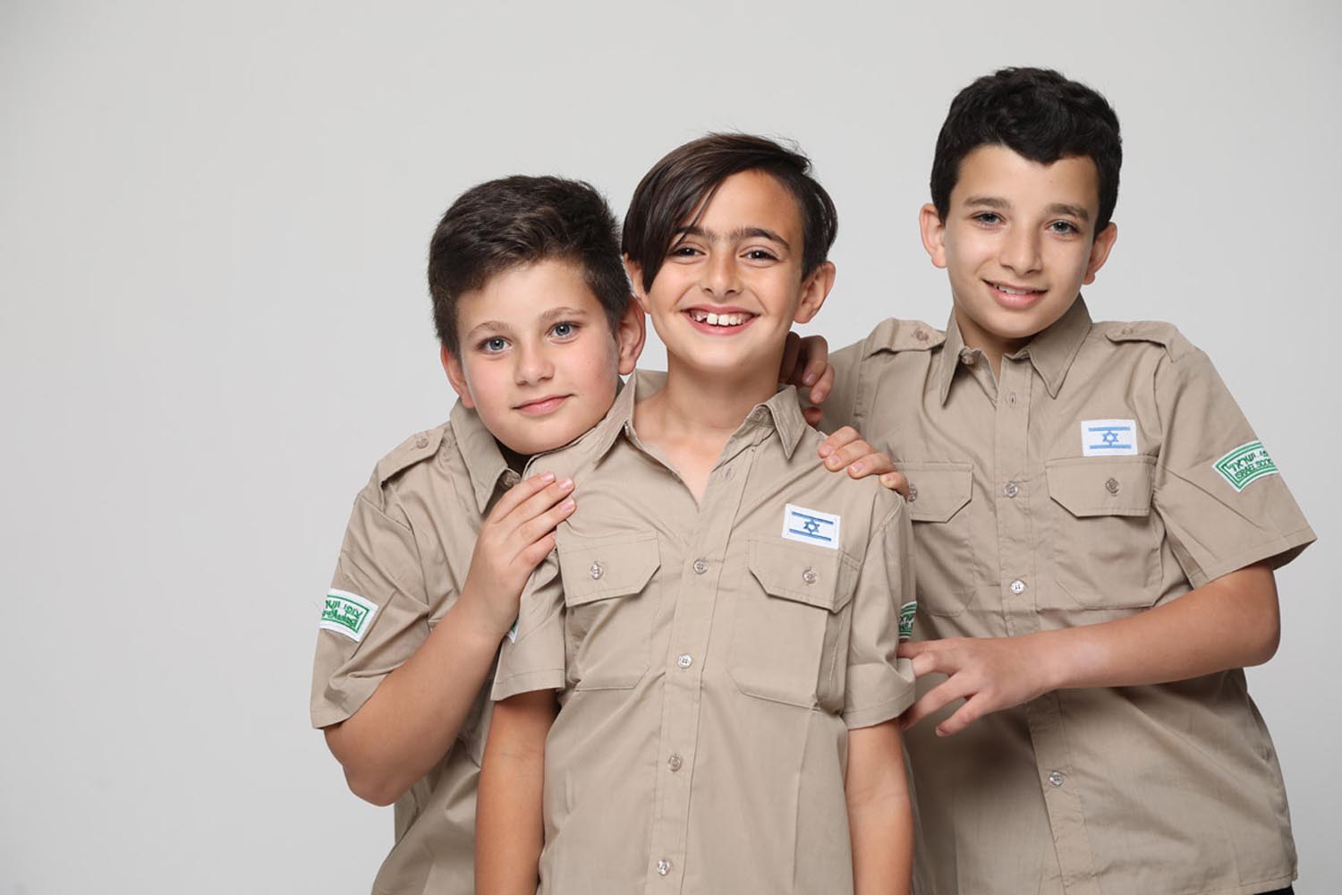 ����� ����� ���